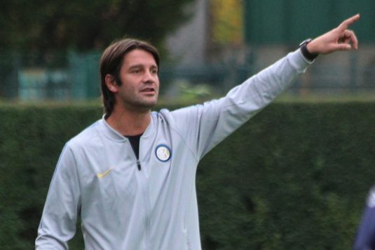 Oficialii lui Inter au doar cuvinte de laudă pentru Cristi Chivu după titlu de la U19: ”A fost un sprijin pentru toată lumea”