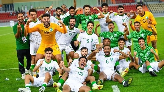Anunţ de angajare: Arabia Saudită caută fotbalişti pentru liga a treia. Ce salarii surprinzătoare îi aşteaptă pe jucători