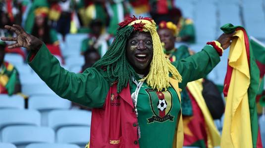 ULTIMA ORĂ | 62 de fotbalişti, suspendaţi de federaţia din Camerun pentru că şi-au falsificat vârsta!