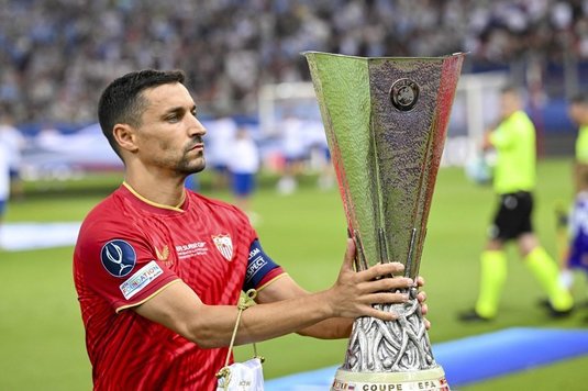 Sevilla se desparte de căpitanul său, fotbalistul intrat în istoria clubului! "Cel mai selecţionat jucător şi-a anunţat oficial coechipierii"