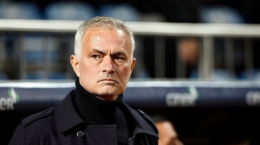 Jose Mourinho a ajuns pe masa de operaţie! Fenerbahce a anunţat problema antrenorului
