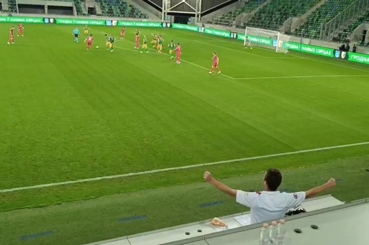VIDEO | Ce ghinion! Singurul suporter pe care Rayo  Vallecano l-a avut la meciul din Europa a ajuns la spital, după doar 20 de minute. Ce s-a întâmplat
