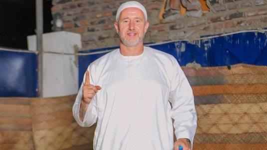 Laurenţiu Reghecampf e în turul doi din Liga Campionilor Africii. Victorie la limită pentru echipa antrenorului român