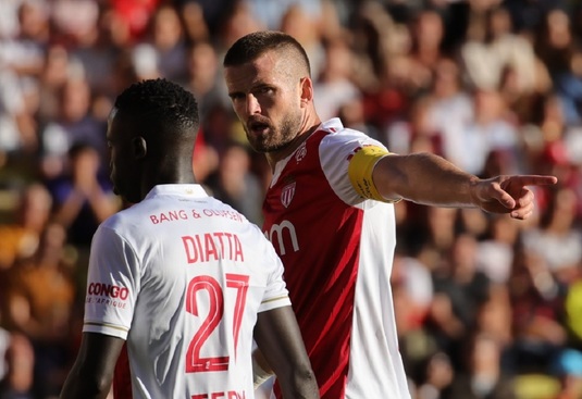 Clubul de tradiţie din Champions League şi-a demis antrenorul! Are o victorie în ultimele cinci meciuri | OFICIAL