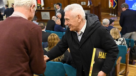 Giovanni Becali aşteaptă revenirea antrenorului român liber de peste un an: "Poate lua naţionala României oricând"
