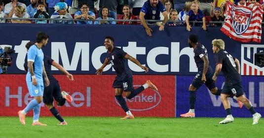 Decizie surprinzătoare luată de selecţionerul unui gigant din America de Sud, după ce echipa sa a fost zdrobită de SUA: ”Mi-am asumat”