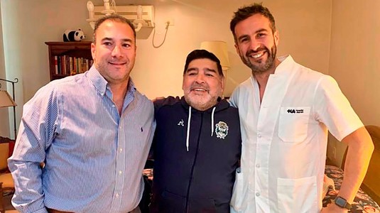 Acuzat în procesul privind moartea marelui Maradona, fostul medic al starului argentinian a reacţionat: "Regret profund moartea lui"