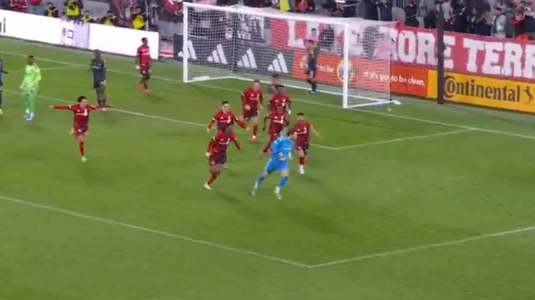 VIDEO | Mai ţineţi minte golul lui Provedel?! Portarul lui Lazio a fost ”copiat” în MLS. Un goalkeeper a aruncat stadionul în aer cu o reuşită venită la ultima fază