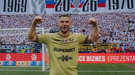 OFICIAL | Lucas Podolski şi-a agăţat ghetele în cui, la 40 de ani. Carieră fabuloasă pentru campionul mondial din 2014