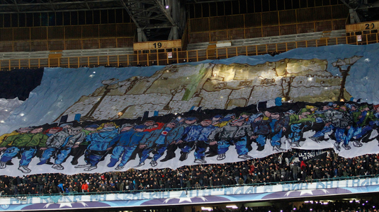 FOTO | Se anunţă o atmosfera fabuloasă pe San Paolo! Suporterii lui Napoli au venit la stadion cu trei ore înainte de meciul cu City