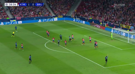 VIDEO | S-a lăsat liniştea pe Wanda Metropolitano! Gol fabulos reuşit de Brugge în meciul cu Atletico Madrid. Ce torpilă l-a ”ucis” pe Oblak