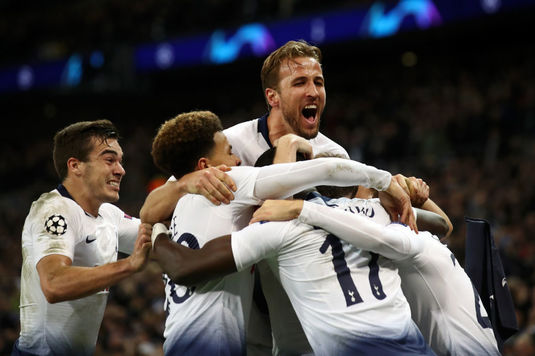 VIDEO | Petrecere nebună în vestiarul lui Tottenham. Cum au sărbătorit englezii după ce au rămas în joc pentru primăvara Champions League 