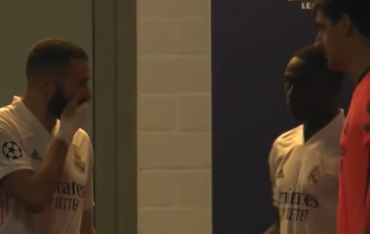 VIDEO | "Frate, nu-i mai pasa! Joacă împotriva noastră". Benzema nu a mai suportat şi i-a cerut unui coleg să nu-i mai paseze lui Vinicius! Scenele surpinse pe tunel