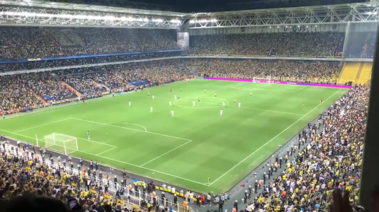 VIDEO | Fanii lui Fenerbahçe au scandat numele lui Vladimir Putin la meciul din preliminariile Champions League contra lui Dinamo Kiev! Reacţia lui Mircea Lucescu: ”E păcat!”
