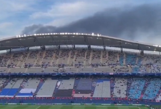 Un incendiu a izbucnit înaintea finalei Champions League. Probleme în preajma stadionului din Istanbul | VIDEO