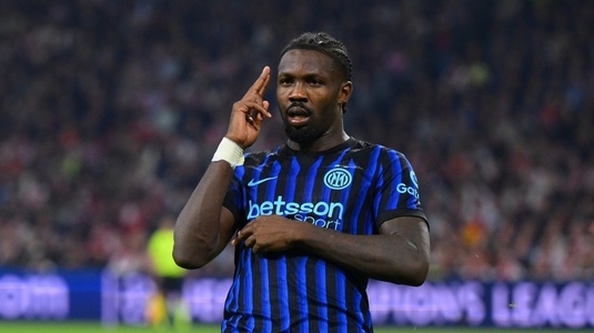 LIVE TEXT | Spectacolul din Champions League, ACUM! Chivu o conduce pe Ajax cu 2-0. Thuram face dubla