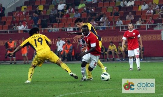 Dinamo - Metalist 0-2. Fotografia serii pe Arena Naţională: Cosmin Matei, dărâmat de neputinţa echipei sale. Vezi imagini cu gestul lui!