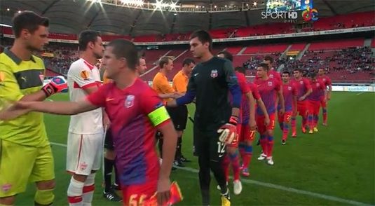 VIDEO Pentru a n-a oară, Steaua n-a putut ţine rezultatul. 2-2 la Stuttgart. Vezi golurile şi rezumatul!