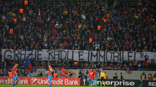 "Mulţumim, Radu!" Explicaţia unui banner pe care nu mulţi din fanii FCSB l-au înţeles. VIDEO | Fundaşul, surprins de fanii români şi la final