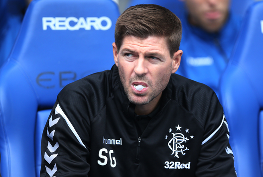 După 8 ani de pauză, Steven Gerrard o duce pe Rangers în grupele Europa League