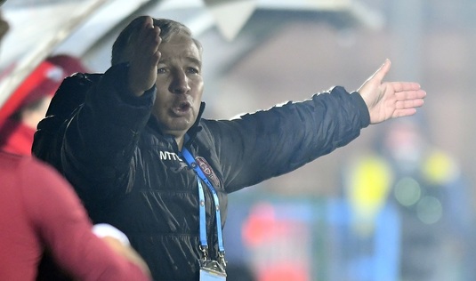 Momentul în care Dan Petrescu şi-a vărsat nervii pe cei din staff-ul său: ”Mesajul lui Mister a fost simplu!” Ce decizie a luat antrenorul lui CFR Cluj