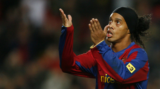 Transferul care ar fi schimbat istoria fotbalului! Dezvăluire spectaculoasă despre Ronaldinho: "El m-a convinsă să semnez, mi-a zis că merge acolo!"