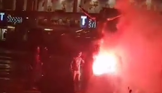 VIDEO INCREDIBIL | Ibrahimovic a primit ameninţări cu moartea. Statuia pe care o are în Malmo a fost vandalizată. Cum i-a înfuriat pe ultraşi