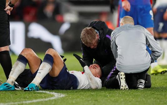 Accidentare teribilă pentru Erik Lamela! Atacantul lui Tottenham nu a mai putut continua jocul