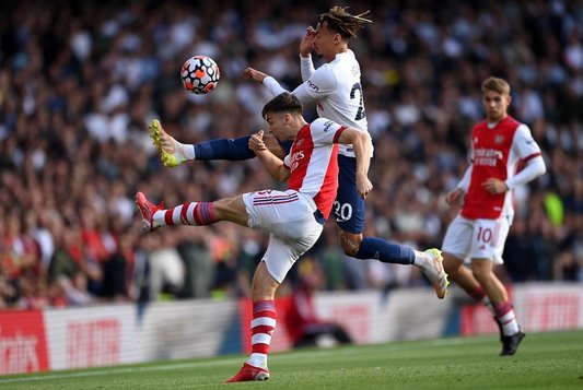 Arsenal, victorie clară în duelul derby cu Tottenham. Trupa lui Arteta a obţinut a treia victorie consecutivă în Premier League 

