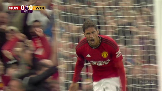 VIDEO | Debut cu mari emoţii pentru Manchester United în noul sezon. Victorie la limită în faţa unei echipe care a rămas fără antrenor, săptămâna trecută