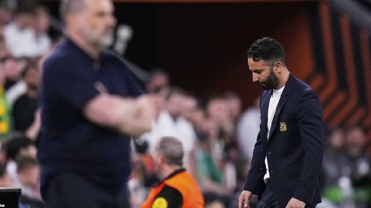 Un antrenor important din Premier League este ”pe făraş”! Echipa a ajuns la cinci meciuri consecutive fără victorie, iar suporterii îi cer demisia tehnicianului