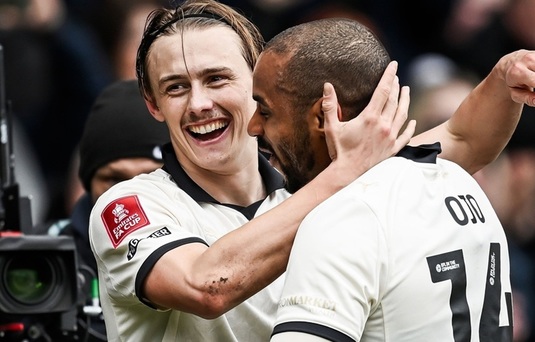 Surprize în Cupa Angliei! O echipă din liga a treia şi una din liga a doua au eliminat cluburi din Premier League şi sunt în sferturi