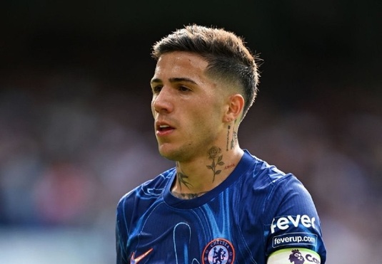 Impresarul lui Enzo Fernandez a răbufnit, după ce a aflat că fotbalistul a fost suspendat chiar de antrenorul lui Chelsea: „Ţine să-şi ceară scuze faţă de suporteri”