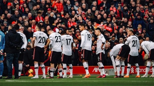 ”A fost o ruşine!”. Fotbalistul de la Manchester United găsit ţap ispăşitor după eşecul istoric cu Liverpool: ”De ce stătea cu mâinile pe sus? Cerea să fie schimbat?”