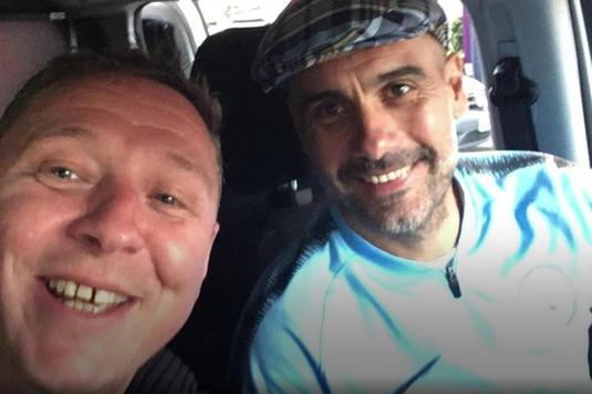 VIDEO | Incredibil! Un fan al lui Manchester City l-a transportat pe Pep Guardiola cu dubiţa la hotel