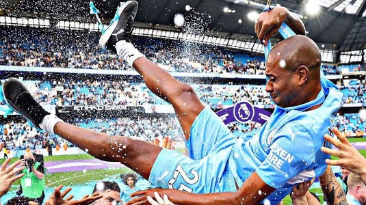 Fostul elev al lui Mircea Lucescu şi campion al Angliei cu Manchester City şi-a anunţat retragerea din fotbal