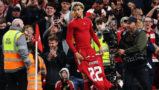 Situaţie uluitoare la Liverpool. Jucătorul de 100 de milioane de euro a marcat golul victoriei şi a fost eliminat imediat. Gestul care îl costă mult | VIDEO