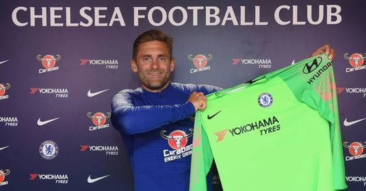 OFICIAL | Chelsea a transferat un portar cu 12 selecţii în naţionala Angliei