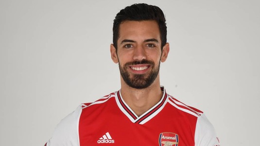 OFICIAL | Arsenal şi-a găsit fundaş! A transferat un fost jucător de la Manchester City: "Bine ai venit în Londra"
