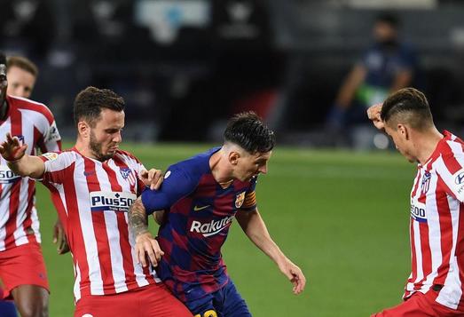 VIDEO | Barcelona, pas greşit pe teren propriu, cu Atletico. Messi a marcat golul cu numărul 700. Real se poate distanţa în clasament