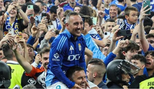 ”Voiam să joc gratuit, dar legea interzice acest lucru”. Santi Cazorla, unul dintre ultimii jucători romantici ai fotbalului