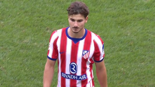 VIDEO | Atmosferă tensionată la Atletico! Julian Alvarez, ţinta suporterilor, în primul mci din noul sezon