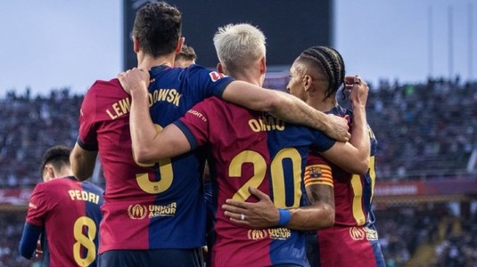 Barcelona a făcut instrucţie cu Espanyol în derby-ul catalan. Dubla lui Olmo şi golul lui Raphinha au adus victoria echipei lui Hansi Flick