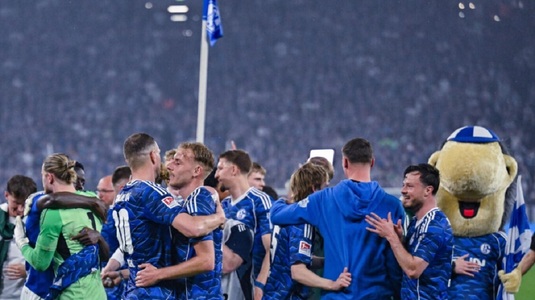 VIDEO | Schalke 04 a revenit în Bundesliga. Media impresionantă de spectatori pe care a avut-o clubul în liga a doua