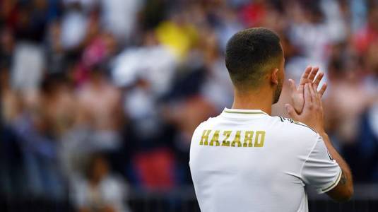 E OFICIAL! Ce număr va purta Eden Hazard în sezonul viitor la Real Madrid. "Albii" i-au oferit un tricou şi lui James Rodriguez
