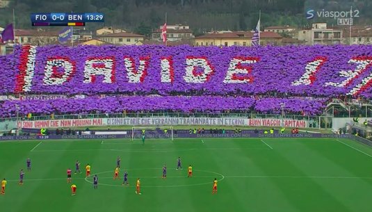 FOTO | Momente copleşitoare înainte de meciul Fiorentinei! Mesajul fanilor din Florenţa pentru Davide Astori: ”Poveşti care rămân pentru eternitate”