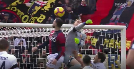 VIDEO | Ionuţ Radu, gafă incredibilă la golul marcat de Bologna. Portarul român a avut însă câteva momente de strălucire. Vezi fazele!