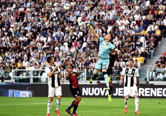 VIDEO | Genoa - Juventus 2-0. Cu Radu titular, Genoa e prima echipă care o învinge pe Juventus în acest sezon, în Serie A 