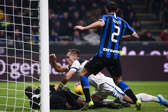 VIDEO | Rezumate Serie A. Inter, meci de infarct cu Atalanta! Handanovic a apărat un penalty pe final. Ibrahimovic a marcat pentru AC Milan, Lazio continuă seria incredibilă