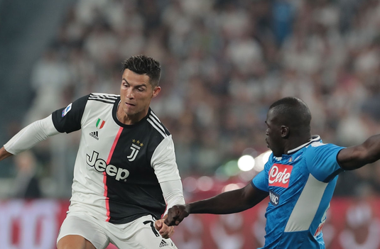 Napoli a pierdut la "masa verde" cu Juventus şi a fost depunctată un punct, după ce nu s-a prezentat la meciul cu Juventus